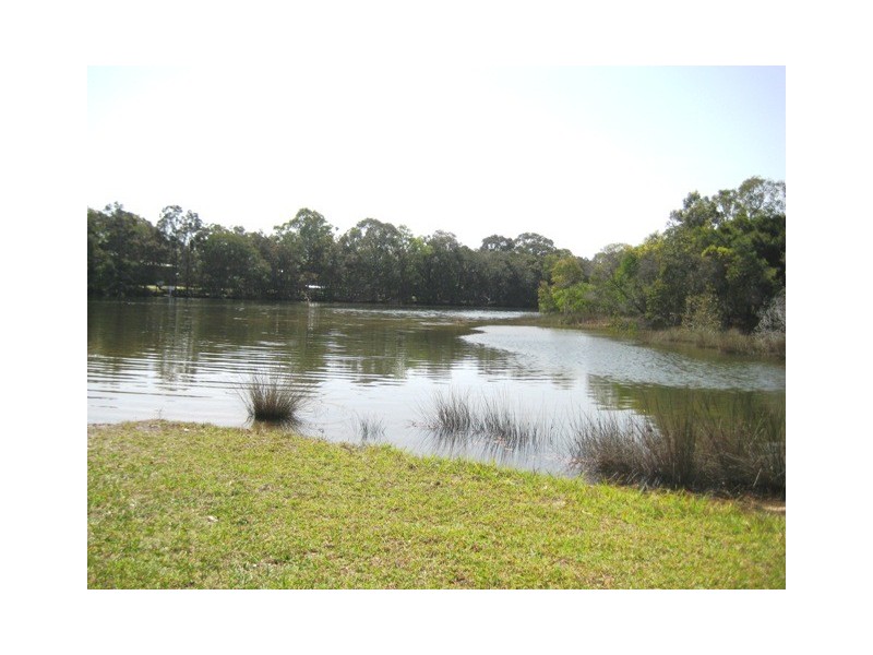21 LAKESIDE CR, Currimundi QLD 4551