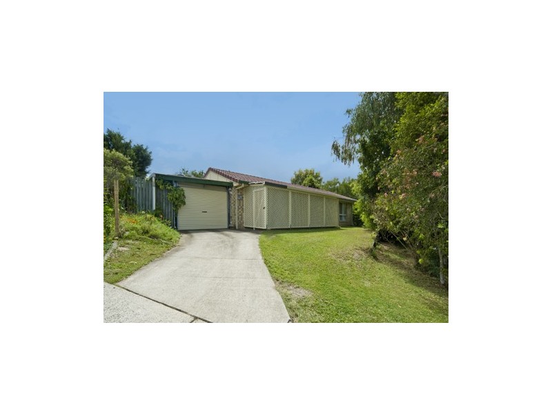 16 Huntingdale Drive, Nambour QLD 4560