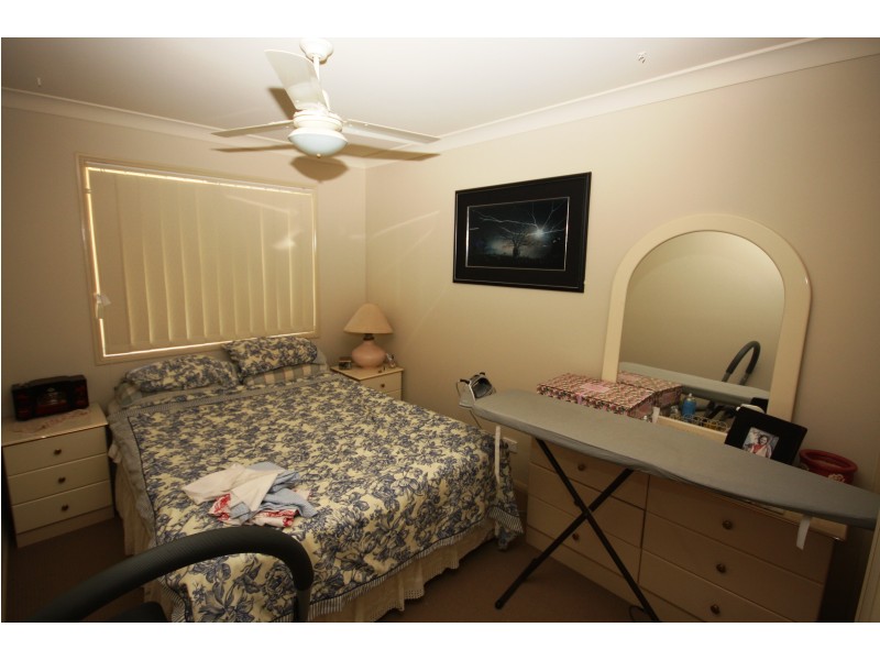 42  Corrimal St, Sandstone Point QLD 4511