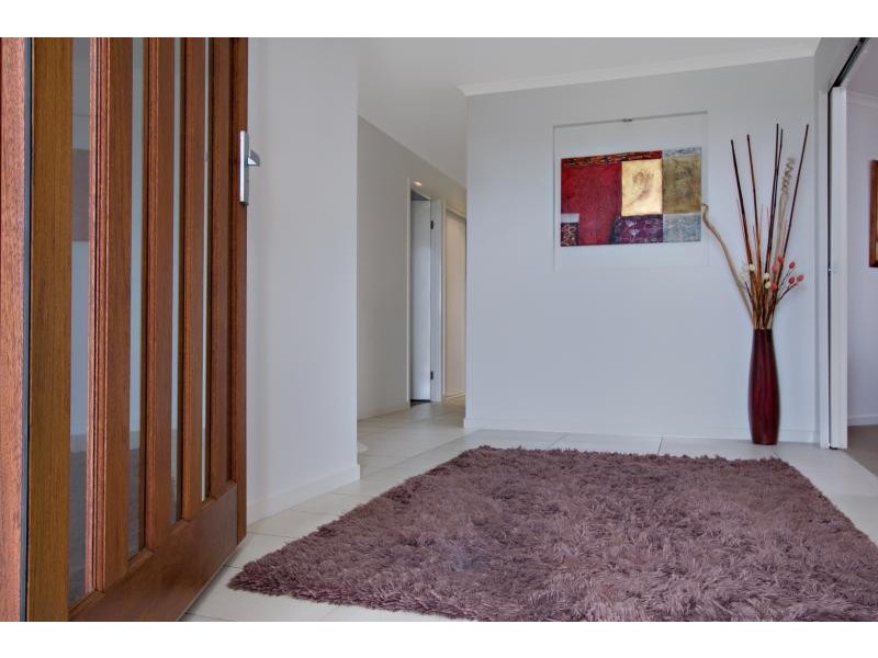 8 Latimer St, Sippy Downs QLD 4556