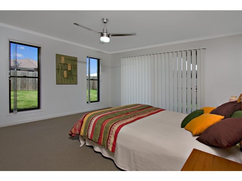 8 Latimer St, Sippy Downs QLD 4556