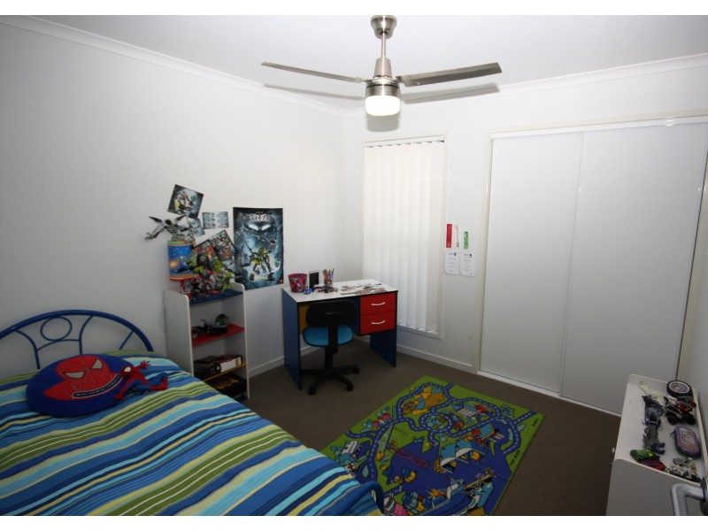 8 Latimer St, Sippy Downs QLD 4556