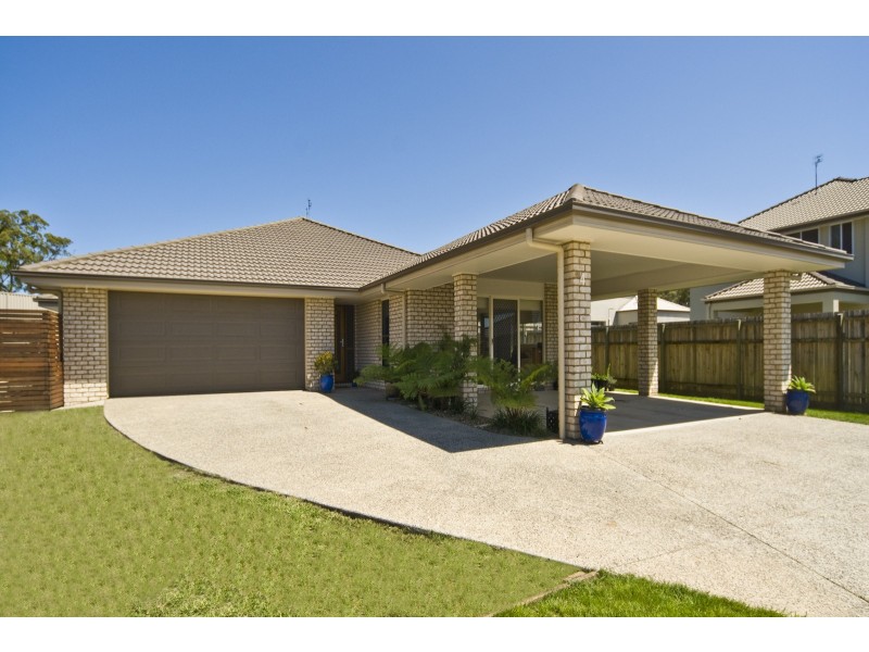 4 Kingsview Court, Little Mountain QLD 4551