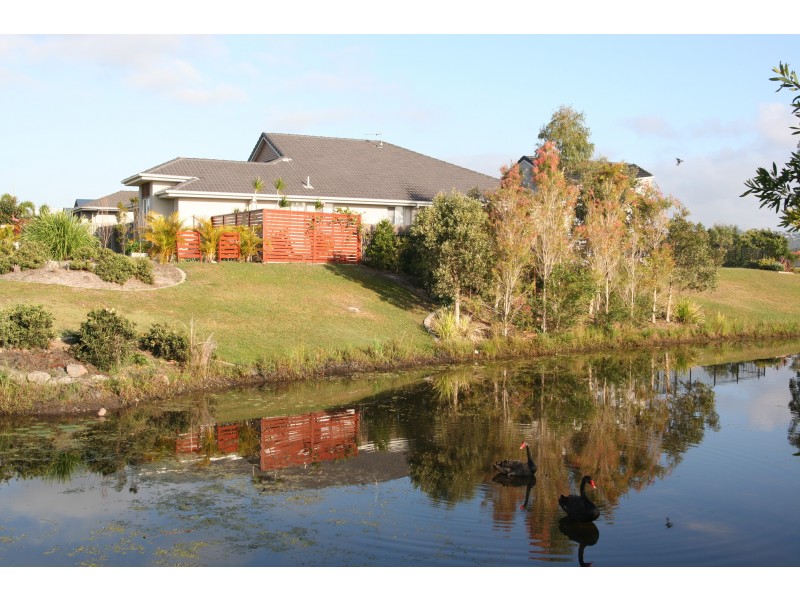 19 Sandleigh Crt, Sippy Downs QLD 4556