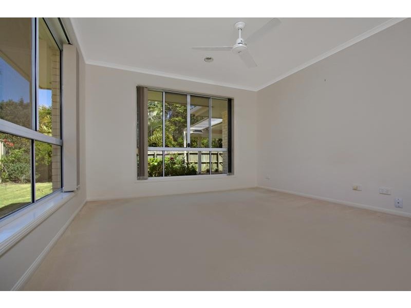 15 Haddys Close, Mountain Creek QLD 4557