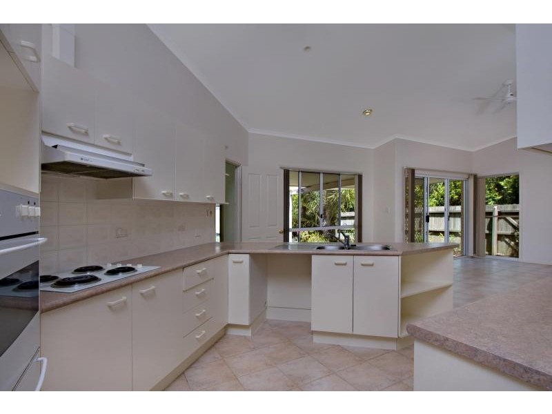 15 Haddys Close, Mountain Creek QLD 4557