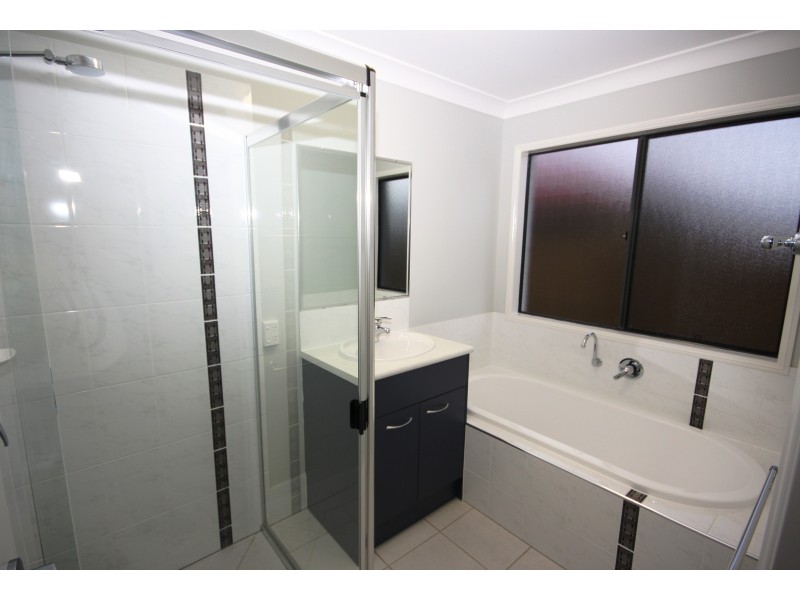 28 Birchgrove St, Sippy Downs QLD 4556