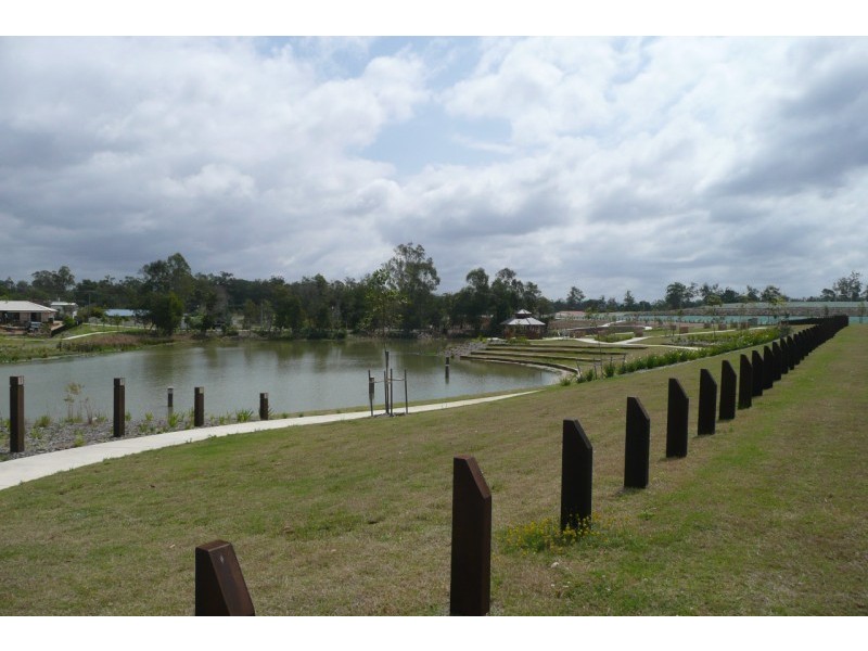 7  Baronga Ct, Woodford QLD 4514