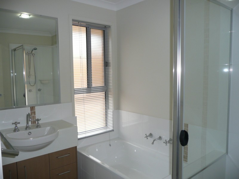 7  Baronga Ct, Woodford QLD 4514