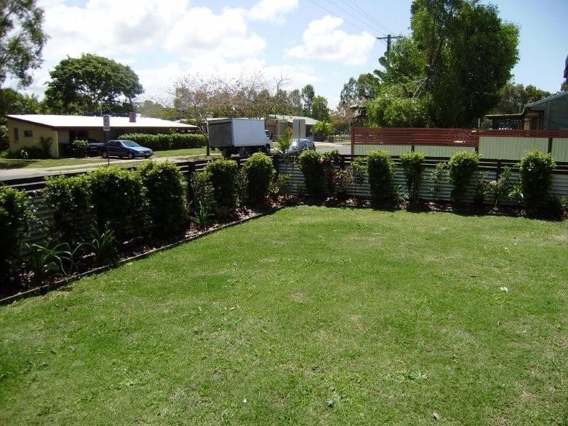 6 Kallay Street, Pacific Paradise QLD 4564