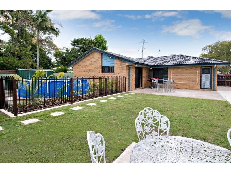 6 Kallay Street, Pacific Paradise QLD 4564