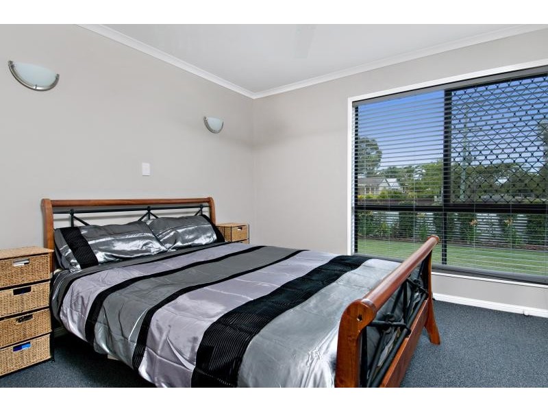 6 Kallay Street, Pacific Paradise QLD 4564