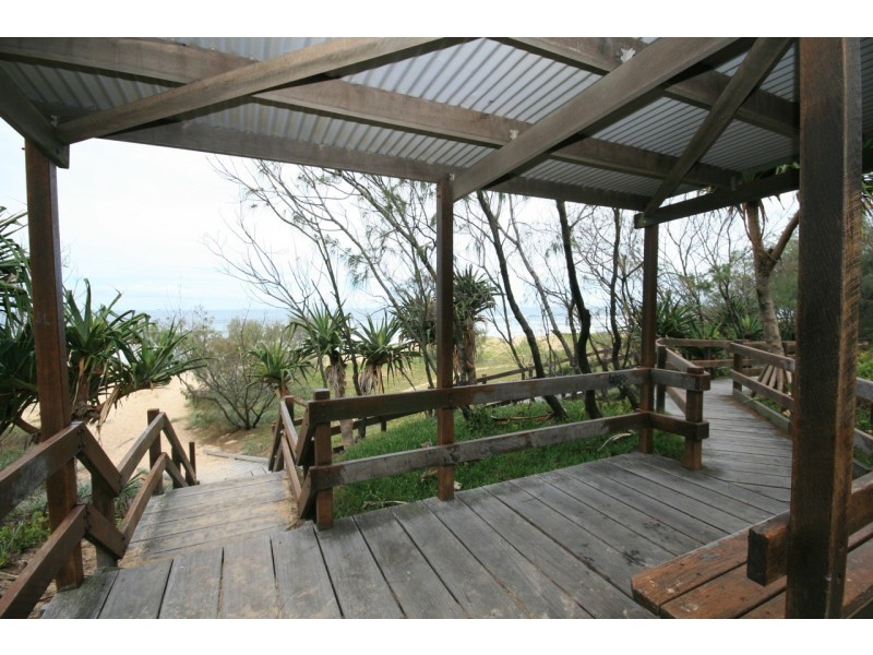 184 Oceanic Drive, Warana QLD 4575