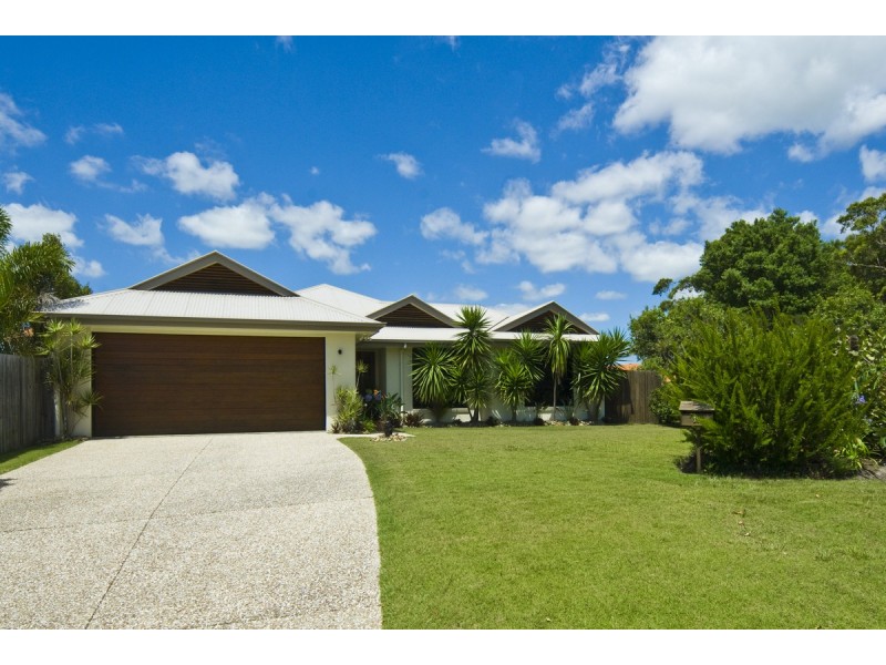19 Petrale Court, Mountain Creek QLD 4557