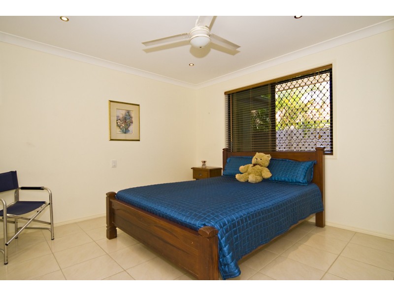 19 Petrale Court, Mountain Creek QLD 4557