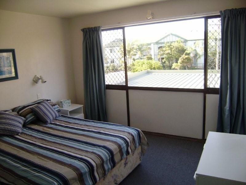78 Sixth Ave, Cotton Tree QLD 4558