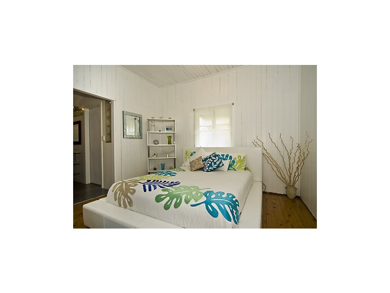 55 Roderick Street, Moffat Beach QLD 4551