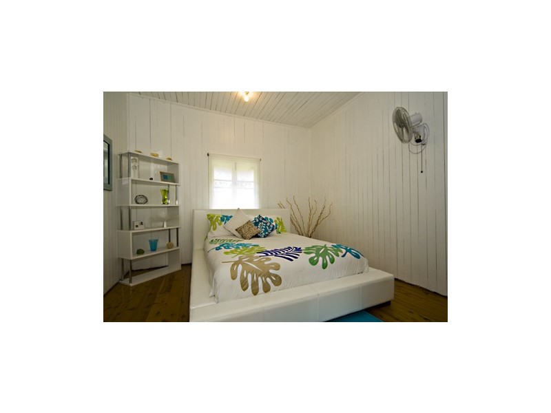 55 Roderick Street, Moffat Beach QLD 4551