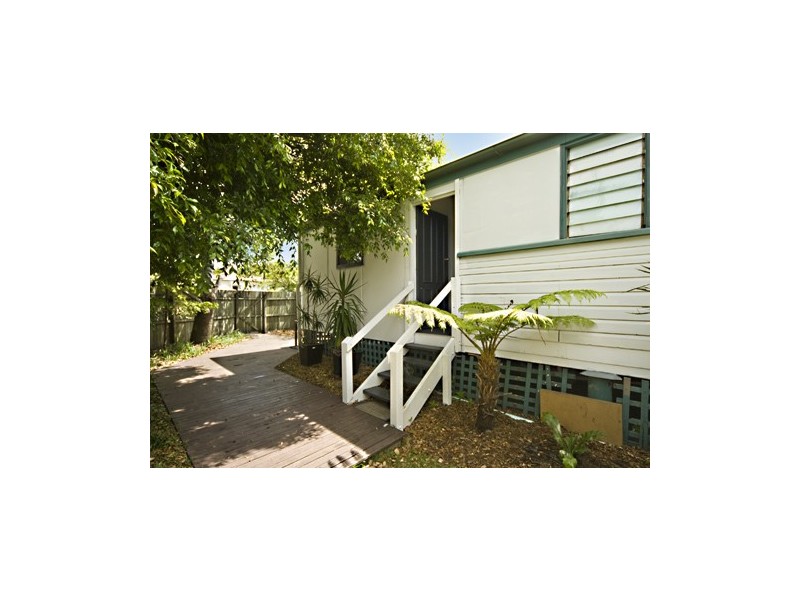 55 Roderick Street, Moffat Beach QLD 4551