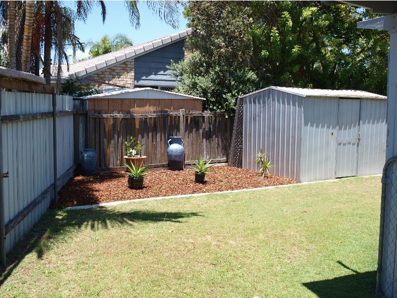 17 LAPOINYA CRES., Warana QLD 4575