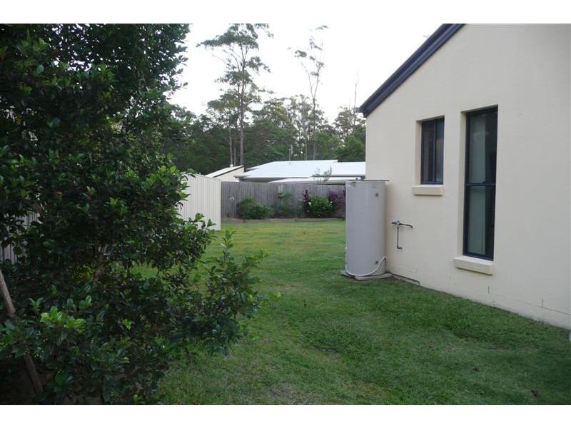 35 Tiverton Pl, Landsborough QLD 4550