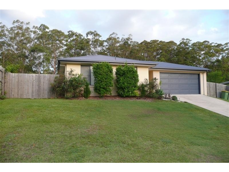 35 Tiverton Pl, Landsborough QLD 4550