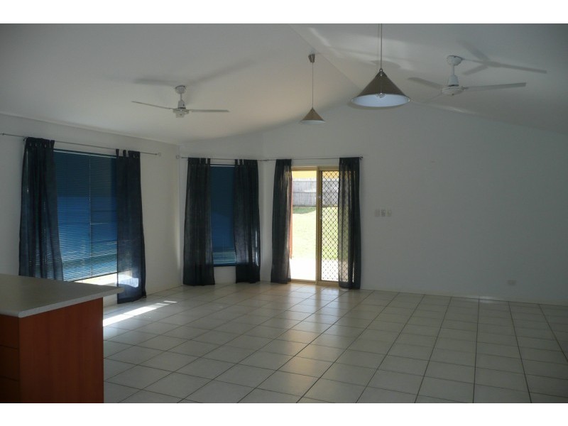 1 Sharwill Ct, Glass House Mountains QLD 4518