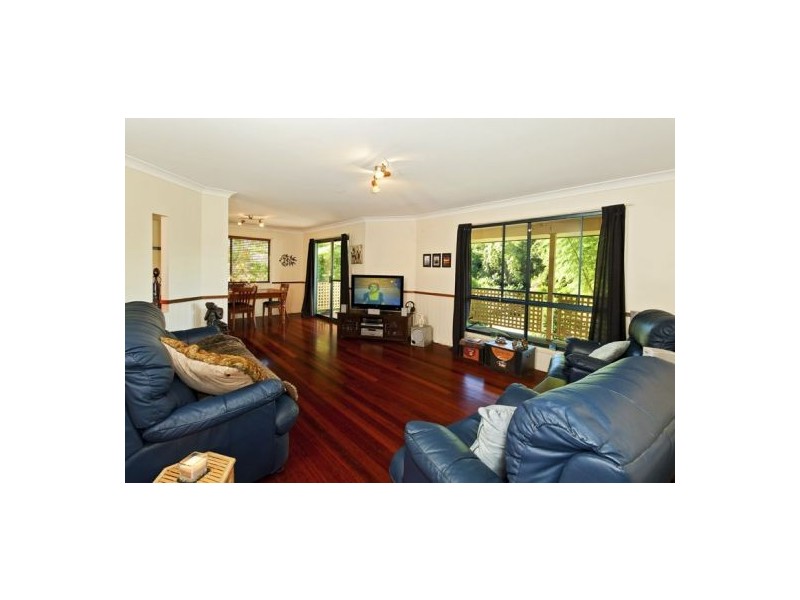 16 Paynter Park Dr, Woombye QLD 4559