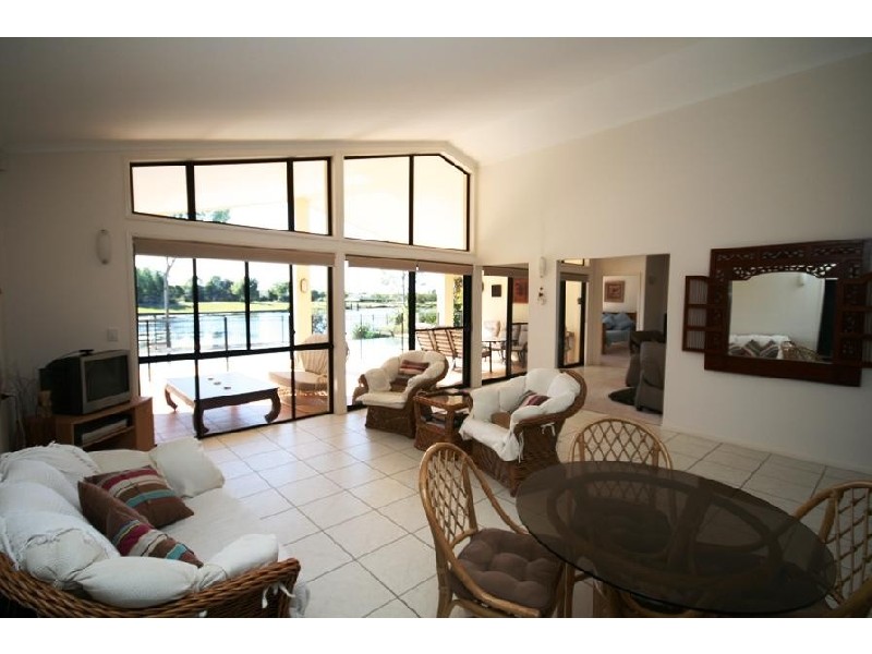 Northlakes Cr, Sippy Downs QLD 4556