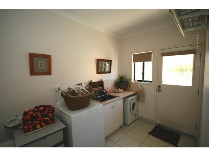 Northlakes Cr, Sippy Downs QLD 4556