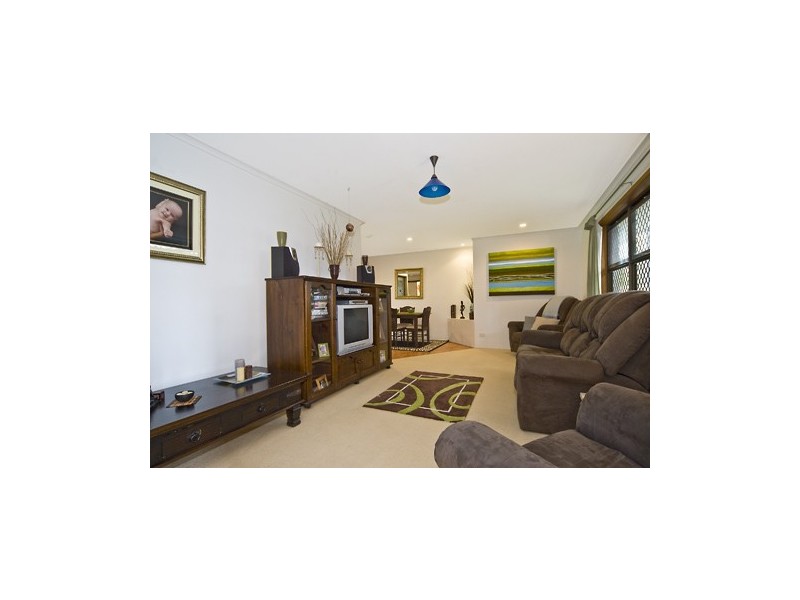 84 Karawatha Drive, Mountain Creek QLD 4557