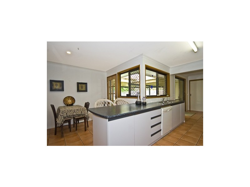 84 Karawatha Drive, Mountain Creek QLD 4557