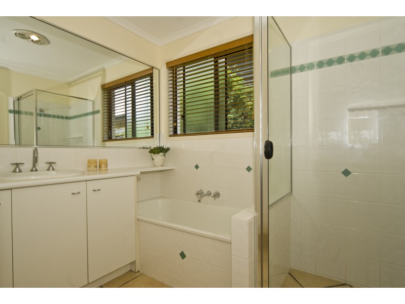 33 Hastings Place, Buderim QLD 4556