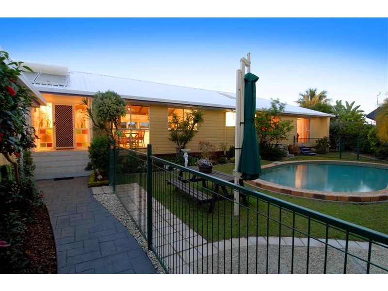 14 Urambi Court, Mooloolaba QLD 4557