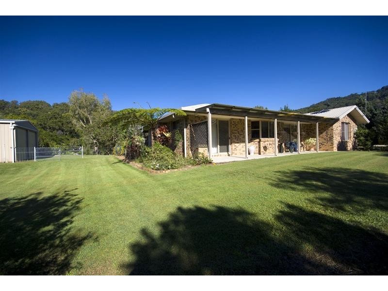 93 Macdonald Rd, Palmwoods QLD 4555