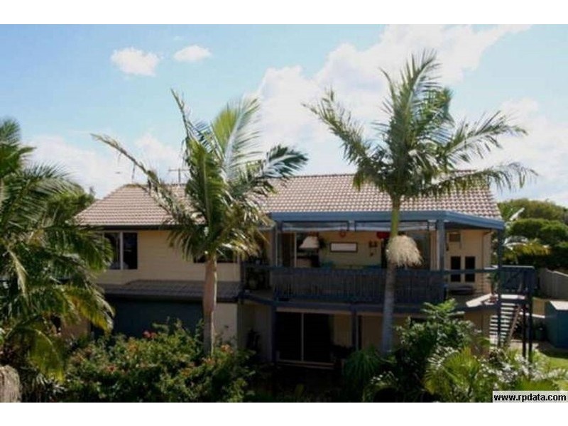 83 Buderim ST, Currimundi QLD 4551