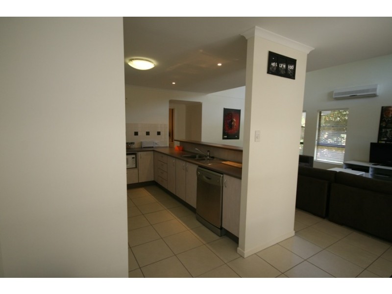 14/2 Lakehead Drive, Sippy Downs QLD 4556