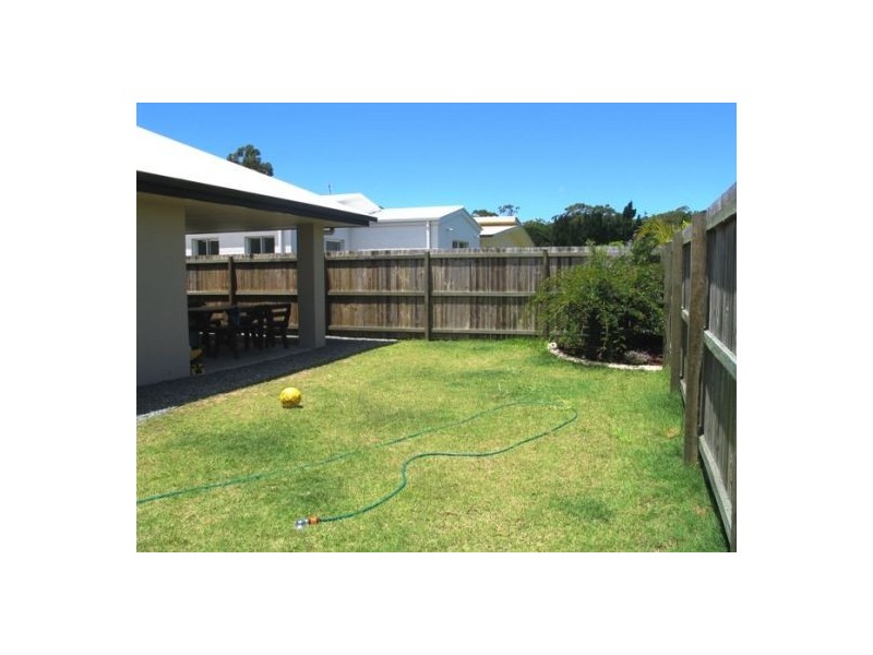 24 Huntley Place, Caloundra West QLD 4551