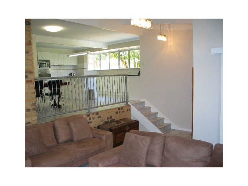 73 HOBBS ROAD, Buderim QLD 4556