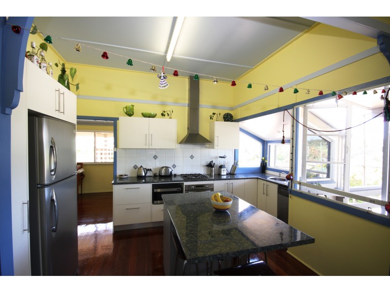 12 Briggs St, Palmwoods QLD 4555