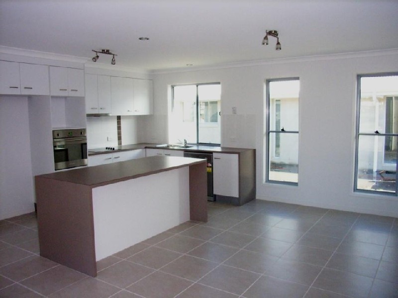 9 Latimer Ct, Sippy Downs QLD 4556