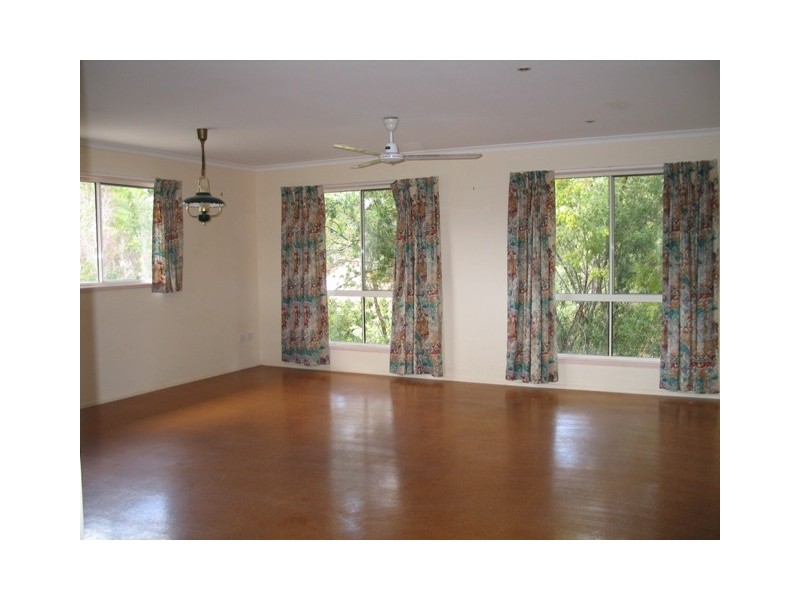 24 Westview Cr, Nambour QLD 4560