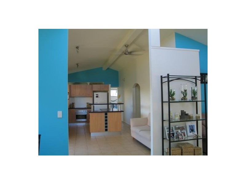 3 Fort Place, Golden Beach QLD 4551