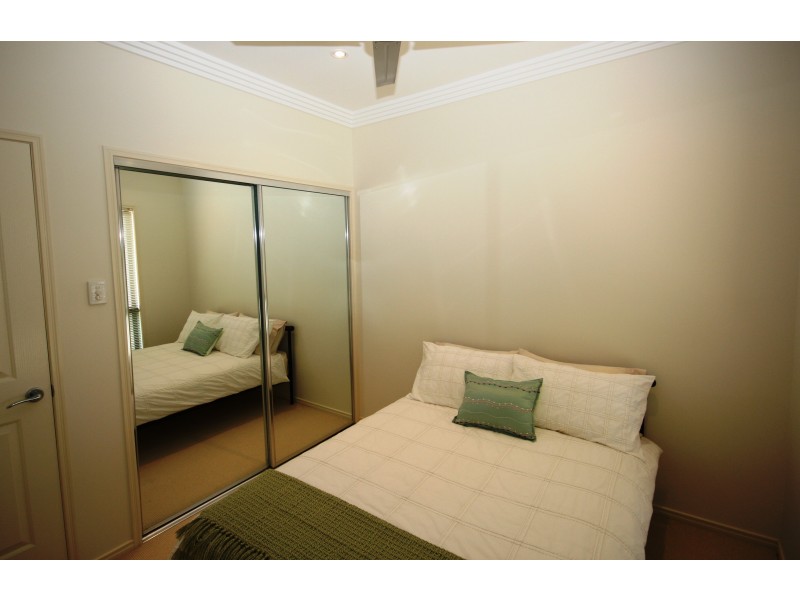 17 Oakgrove Way, Sippy Downs QLD 4556