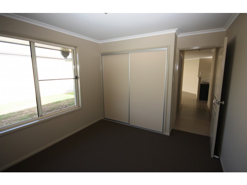 6 Chestwood Cr, Sippy Downs QLD 4556
