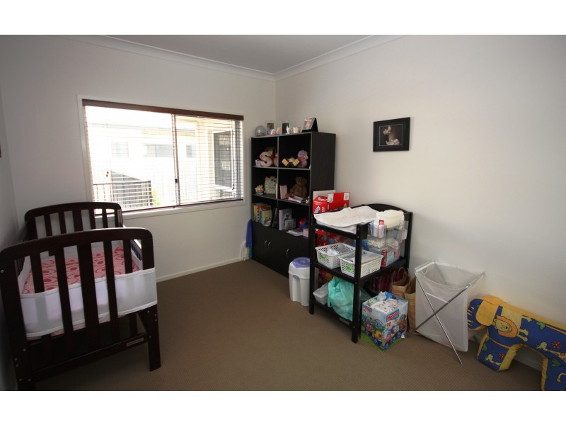 3 Oakdale Dr, Sippy Downs QLD 4556