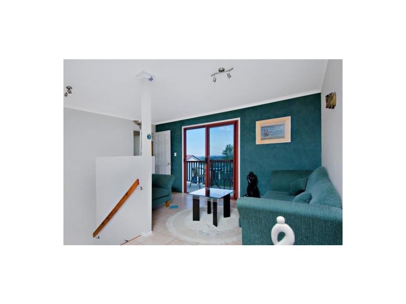 8 / 5 Barnes Drive, Buderim QLD 4556