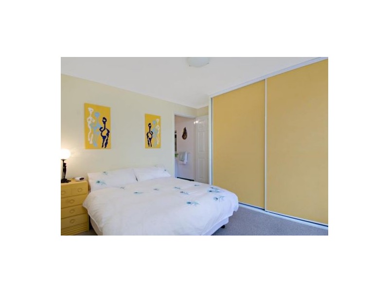 8 / 5 Barnes Drive, Buderim QLD 4556