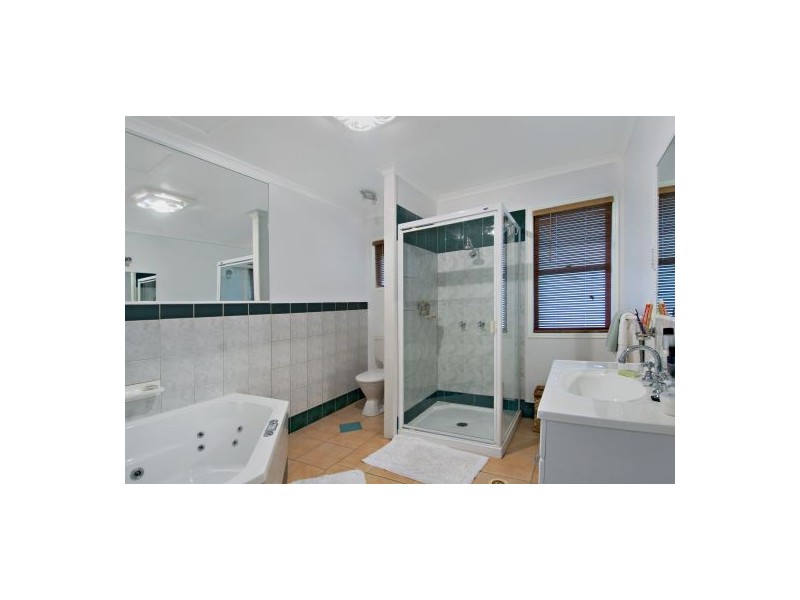 8 / 5 Barnes Drive, Buderim QLD 4556