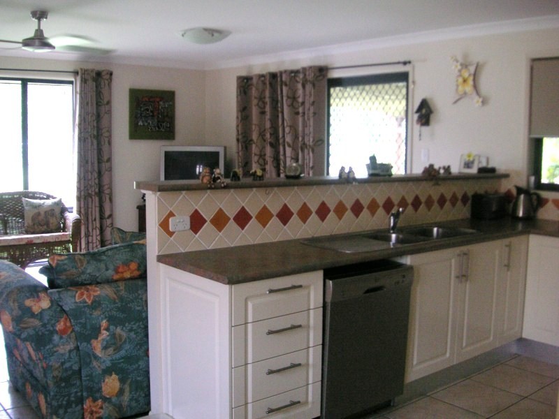 11 Winston Ct, Landsborough QLD 4550
